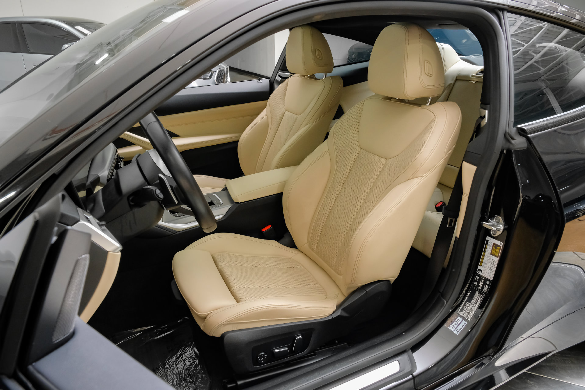 Used 2026 BMW 430i xDrive Coupe w/ M Sport Package AWD/4WD image 29