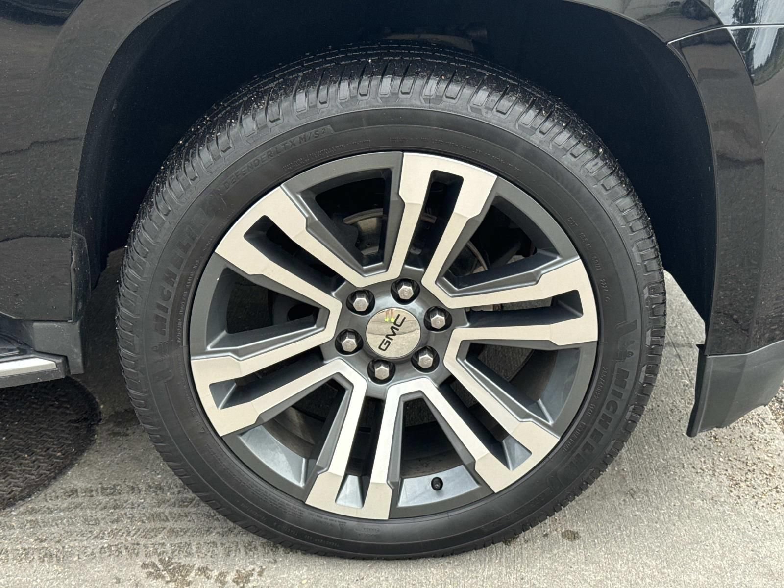 Used 2020 GMC Yukon XL SLT AWD/4WD image 4
