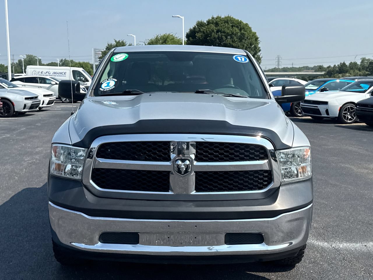 Used 2017 RAM 1500 ST w/ SXT Appearance Group AWD/4WD image 8