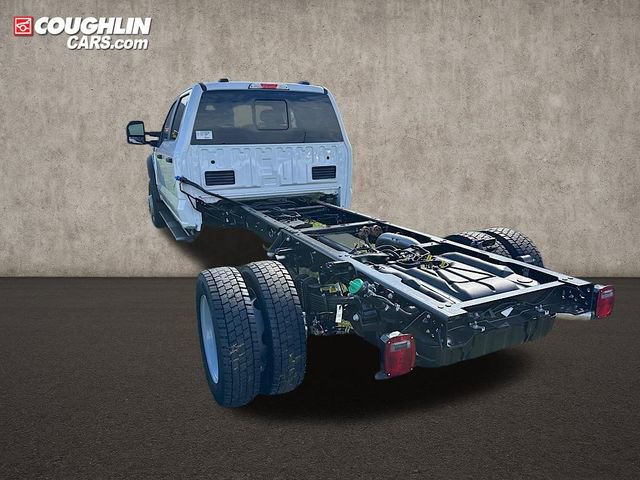 New 2026 Ford F550 4x4 Crew Cab image 7