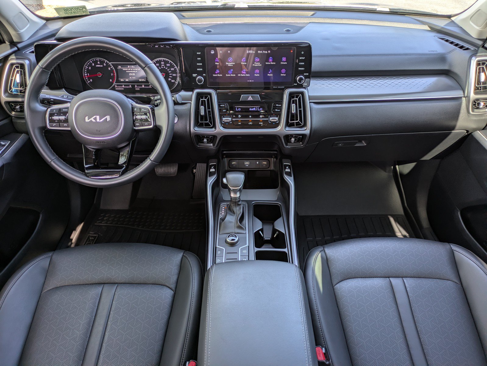 Certified 2023 Kia Sorento S w/ Panoramic Sunroof Package FWD image 12
