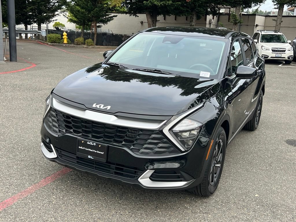 Certified 2023 Kia Sportage LX AWD/4WD image 3