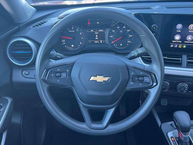 Used 2024 Chevrolet Trax LS image 13