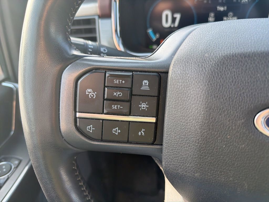 Used 2022 Ford F150 Lariat w/ Equipment Group 502A High image 22