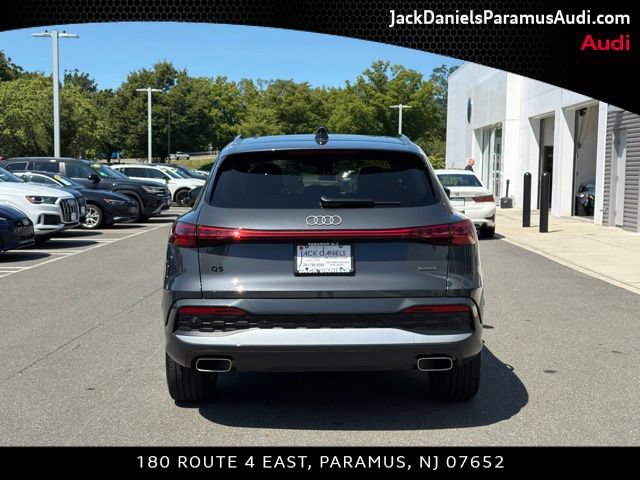 Used 2025 Audi Q5 Premium w/ Convenience Package AWD/4WD image 5