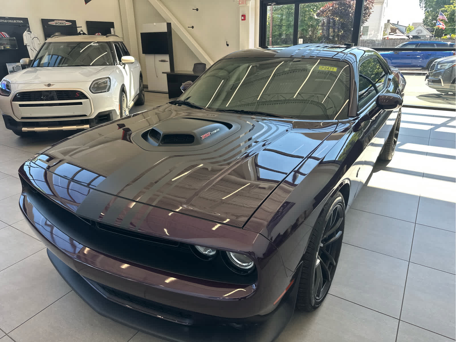 Used 2022 Dodge Challenger R/T Scat Pack w/ Shaker Package RWD image 2