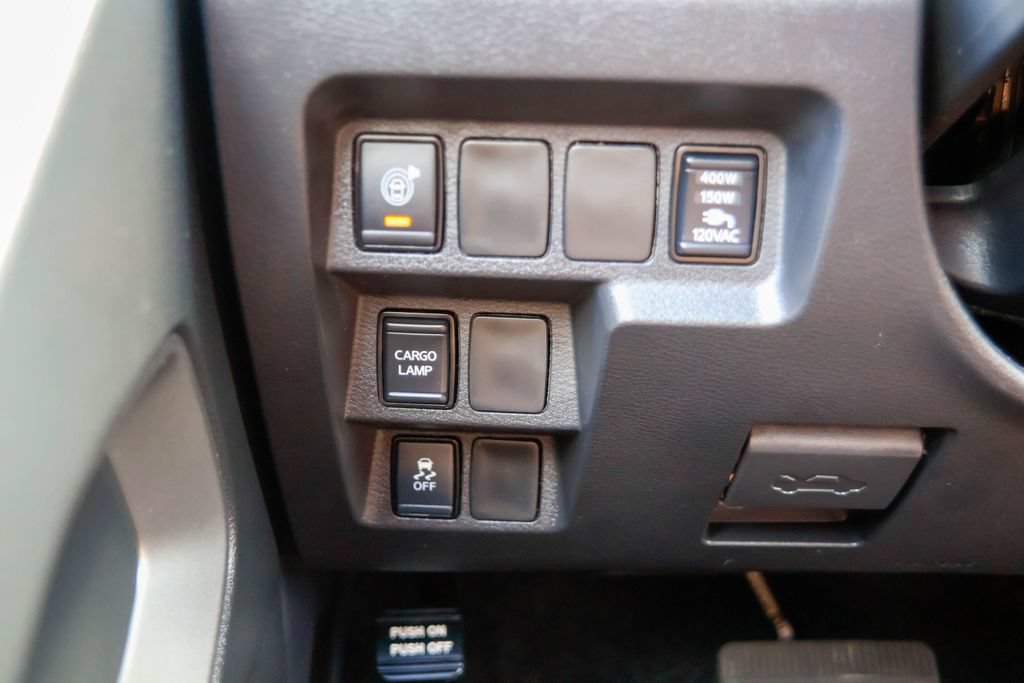Certified 2026 Nissan Frontier SV w/ SV Convenience Package RWD image 18