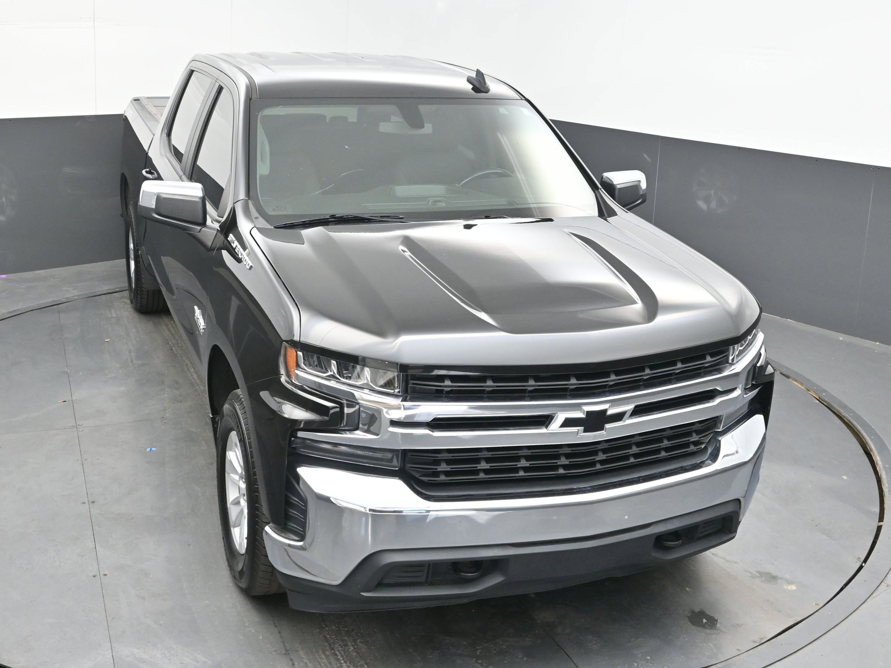 Used 2020 Chevrolet Silverado 1500 LT w/ Texas Edition image 31