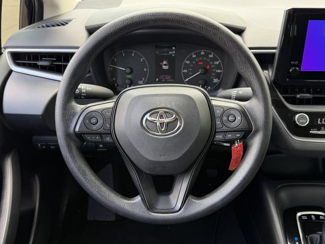 Used 2025 Toyota Corolla LE FWD image 13