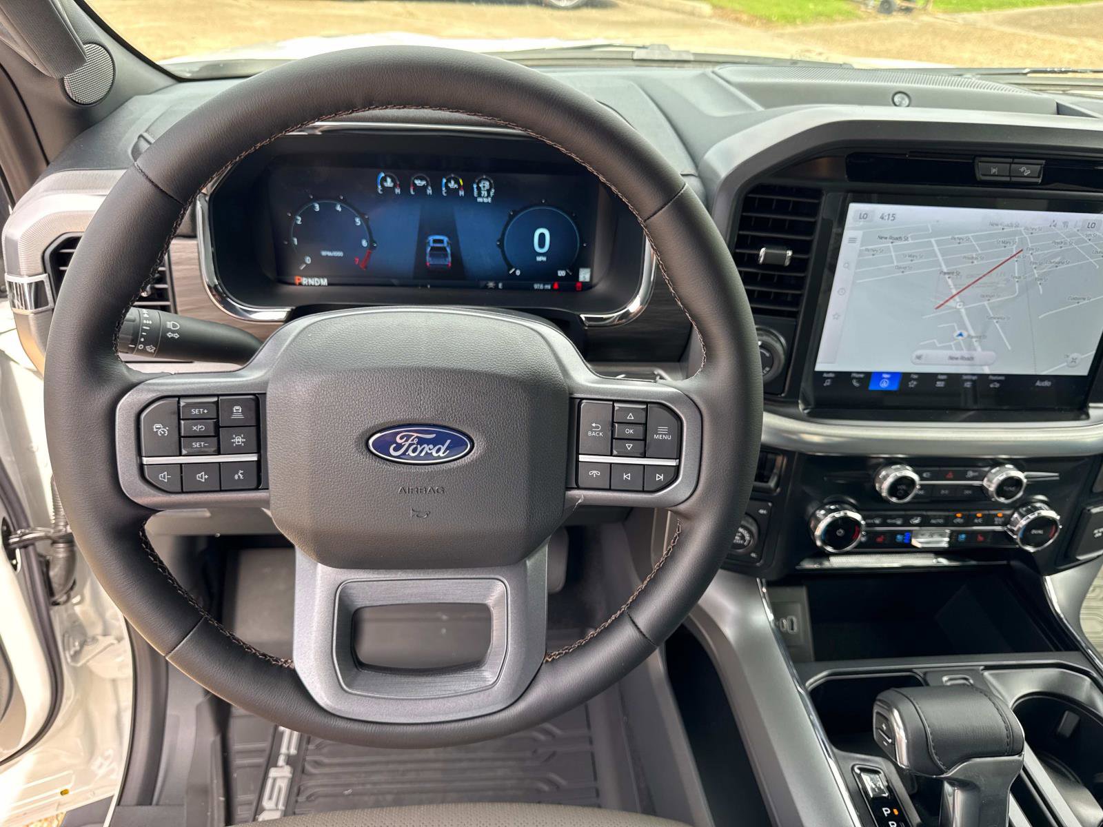 New 2025 Ford F150 Lariat w/ Equipment Group 501A Mid image 10