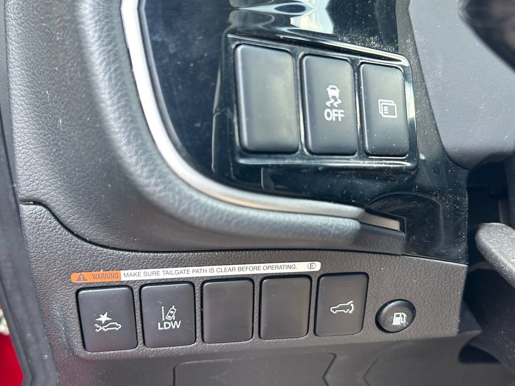 Used 2022 Mitsubishi Outlander LE AWD/4WD image 27