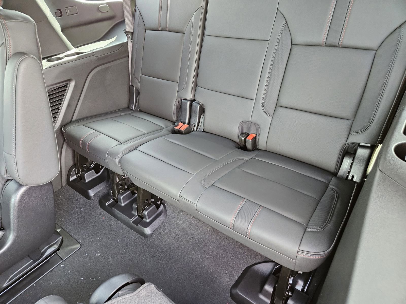 New 2026 Chevrolet Tahoe RST image 28