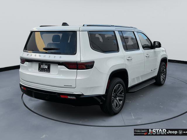 Used 2023 Jeep Wagoneer Series III w/ Flexible Seating Group RWD image 5