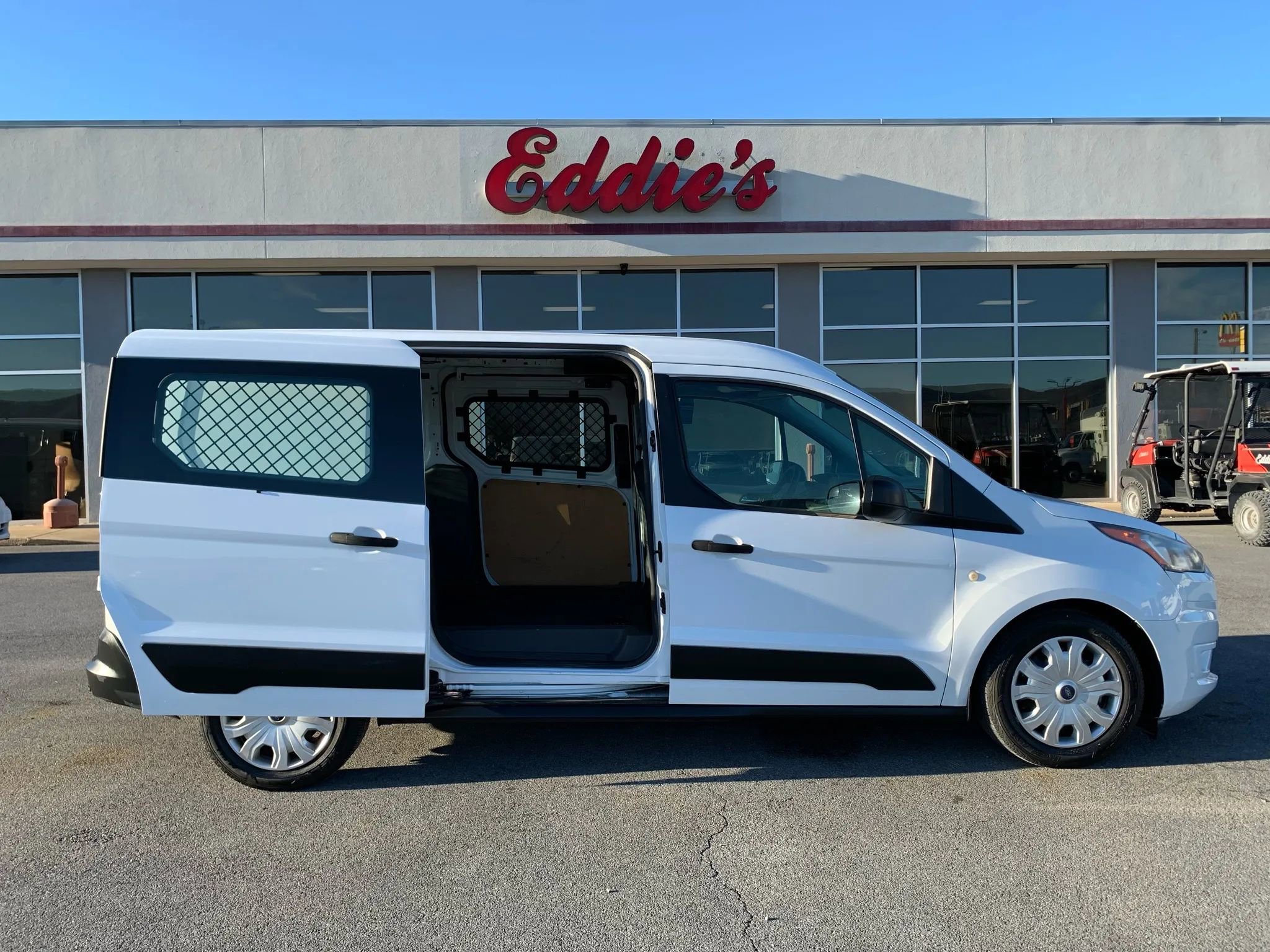 Used 2019 Ford Transit Connect XLT image 24
