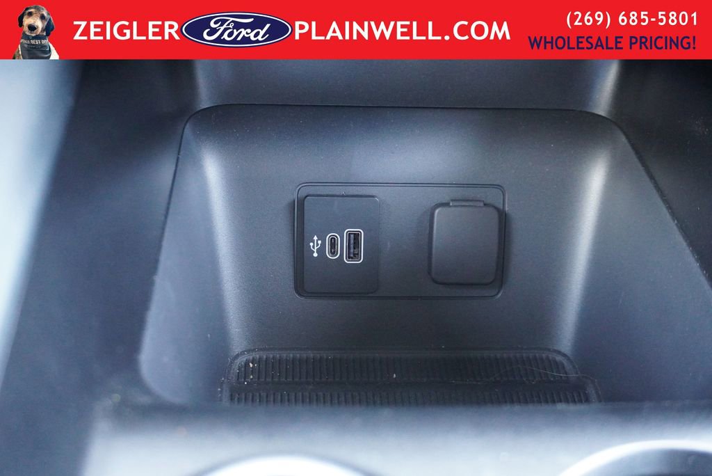 Used 2026 Ford Explorer ST-Line image 25