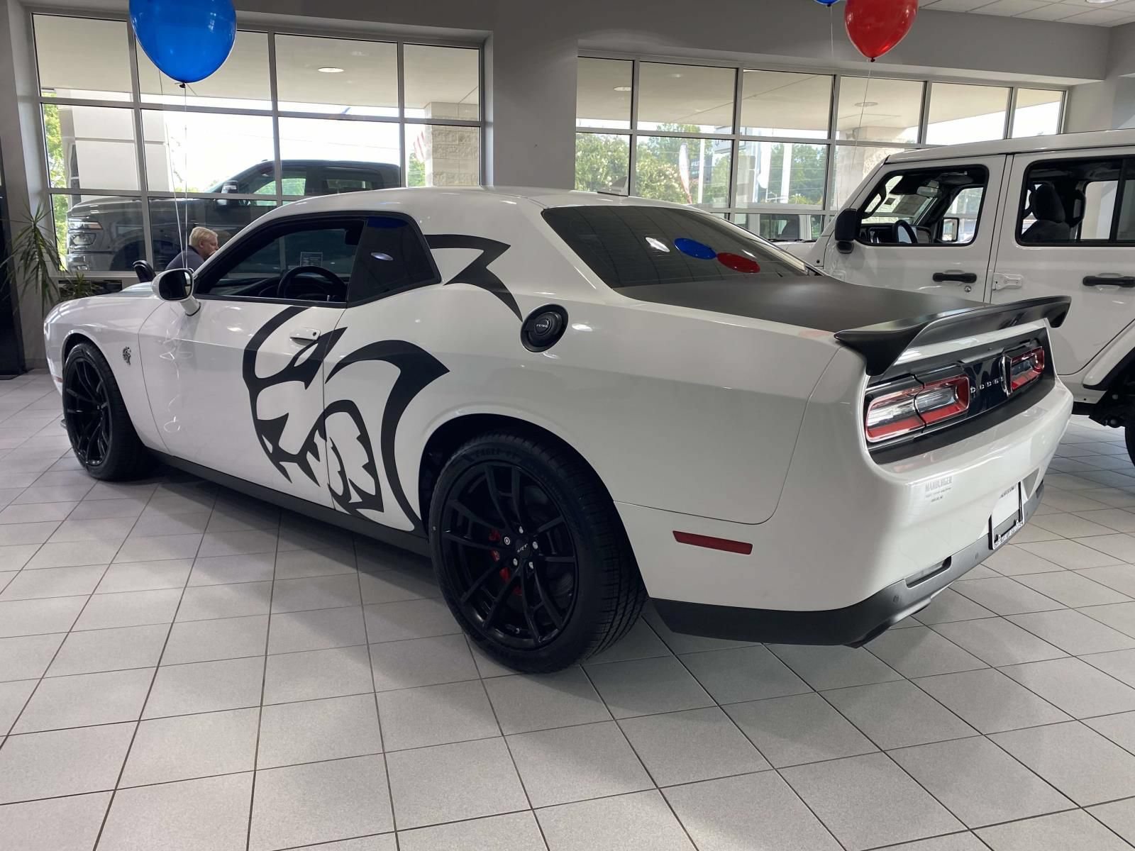 Used 2023 Dodge Challenger SRT Hellcat RWD image 5