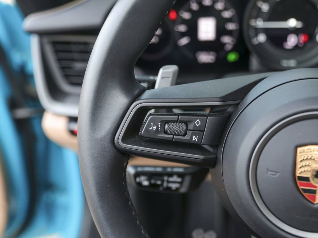 Certified 2020 Porsche 911 Carrera S image 24