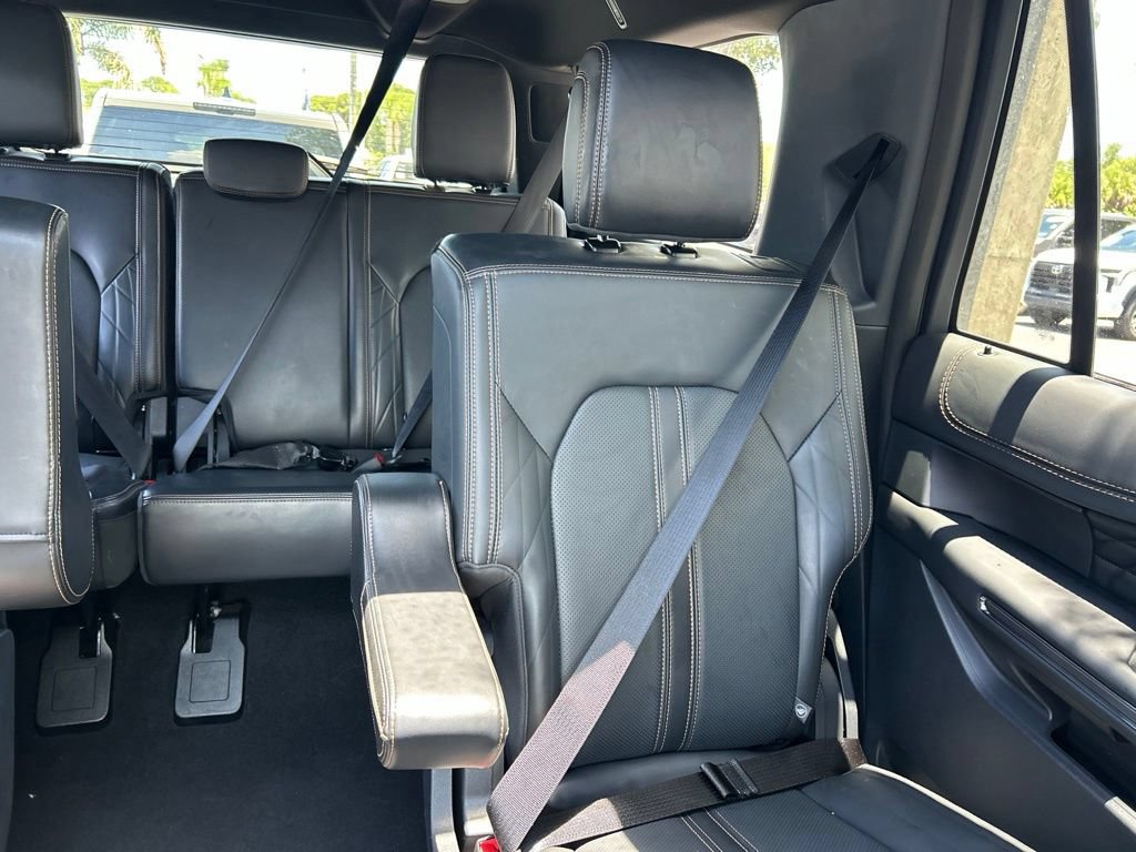 Used 2023 Ford Expedition Max Platinum AWD/4WD image 14