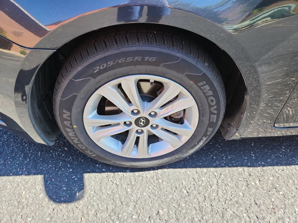 Used 2013 Hyundai Sonata GLS image 17