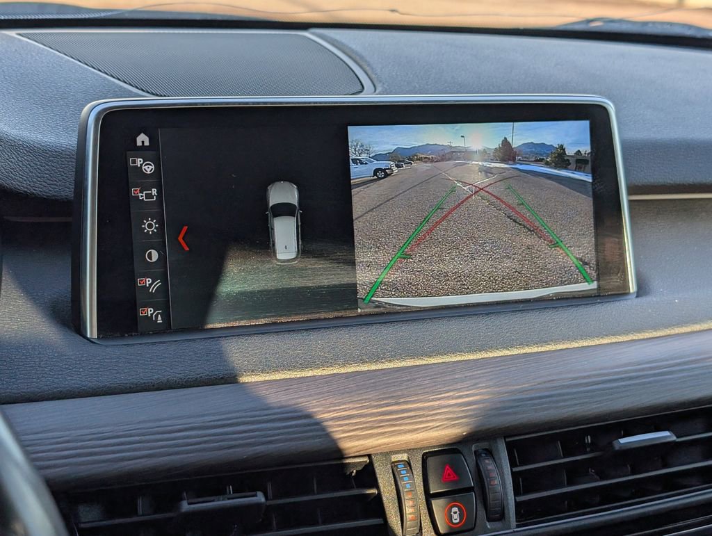 Used 2018 BMW X5 xDrive50i w/ Executive Package image 15