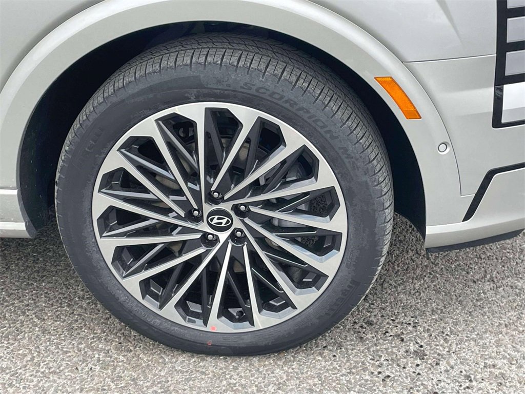 New 2026 Hyundai Palisade Calligraphy image 9