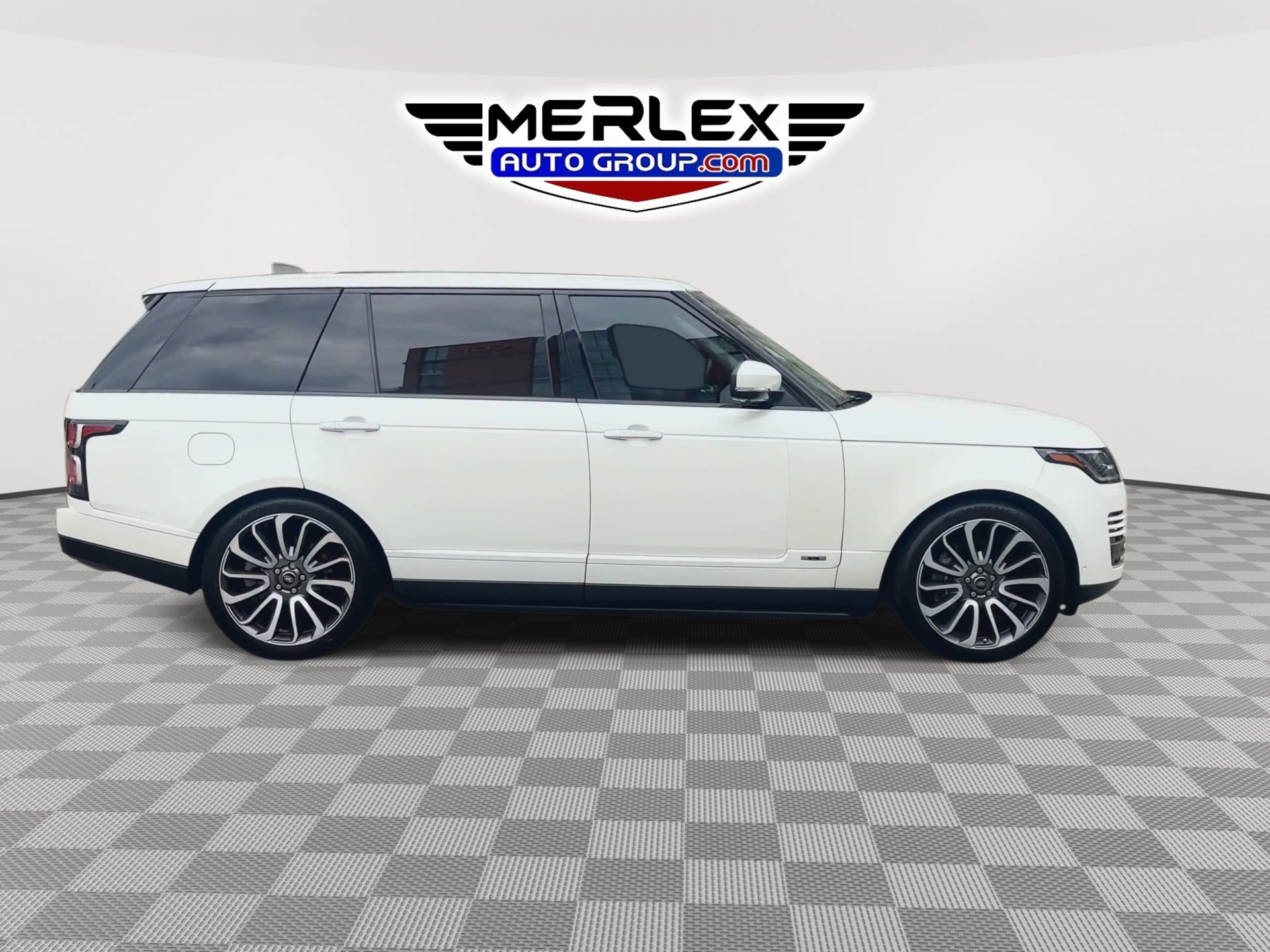 Used 2020 Land Rover Range Rover Long Wheelbase Autobiography AWD/4WD image 9