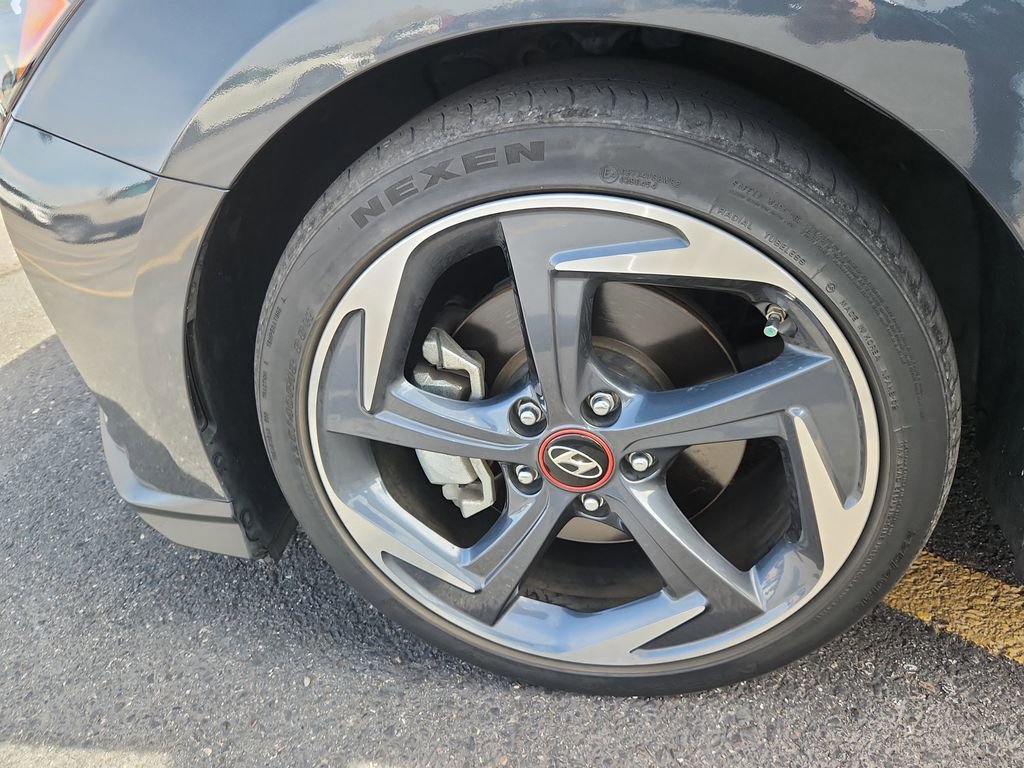 Used 2019 Hyundai Veloster Turbo Ultimate image 15