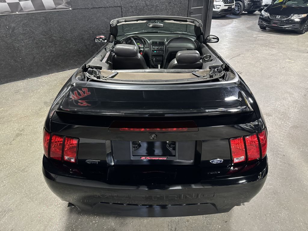 Used 2000 Ford Mustang GT RWD image 5