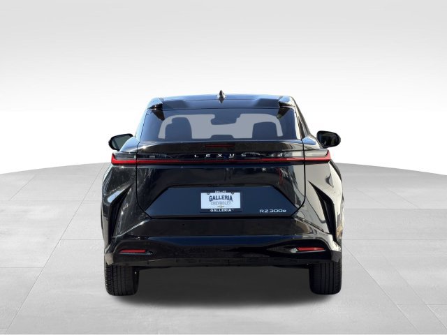 Used 2024 Lexus RZ 300e Premium w/ Technology Package FWD image 5