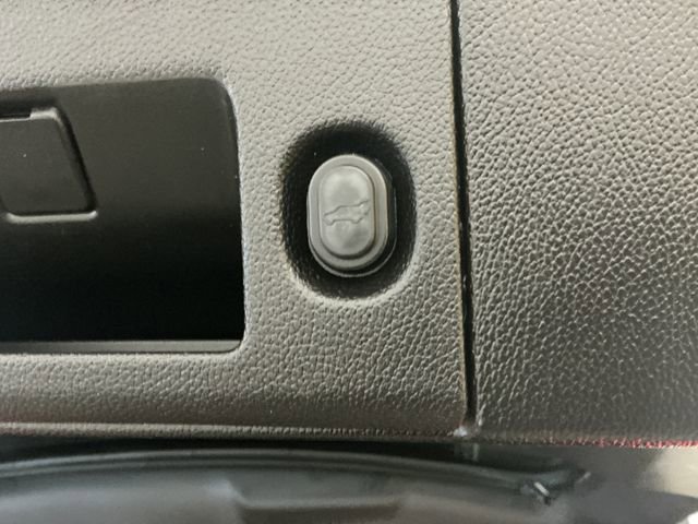 Used 2019 Chevrolet Suburban Premier image 54