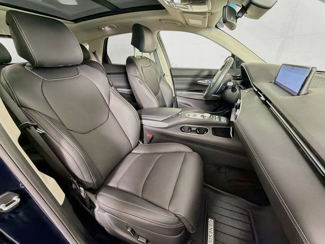 Used 2023 Genesis GV70 2.5T w/ Select Package AWD/4WD image 34
