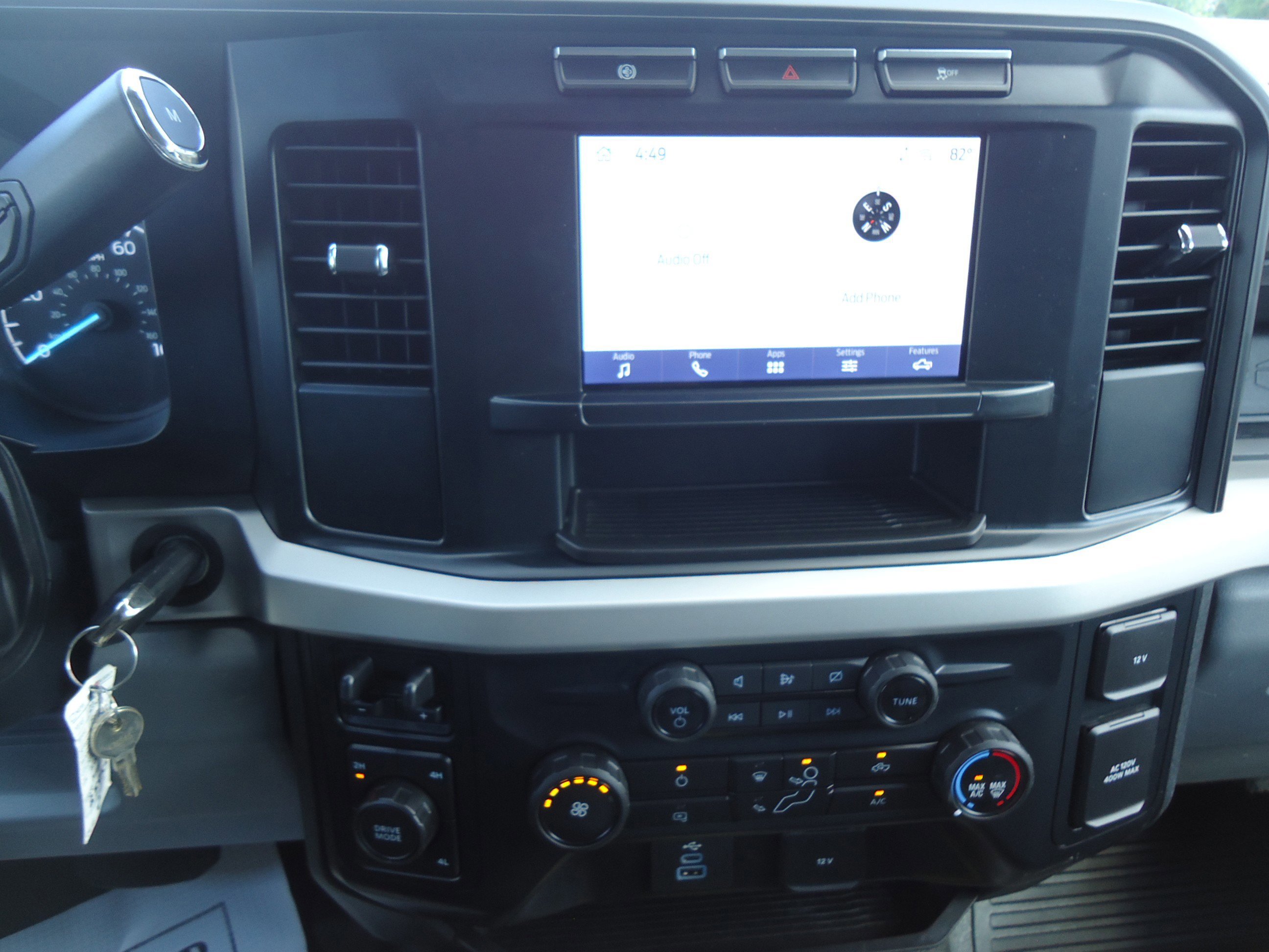 Used 2023 Ford F550 4x4 Regular Cab Super Duty image 17