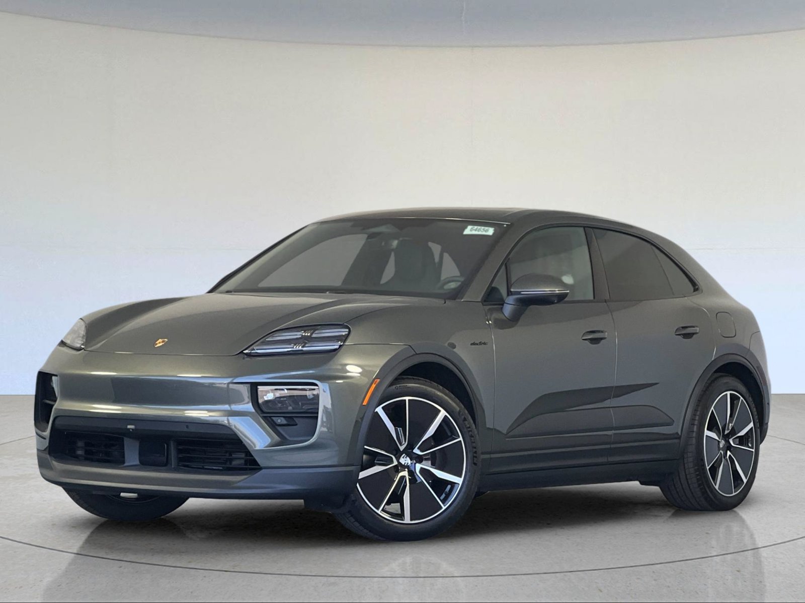 New 2026 Porsche Macan 4 Electric AWD/4WD image 1