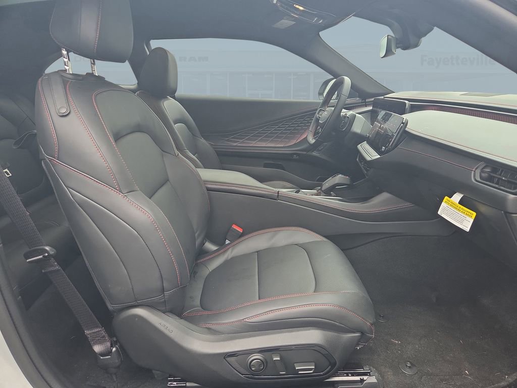 Used 2024 Dodge Charger R/T w/ Plus Group image 17