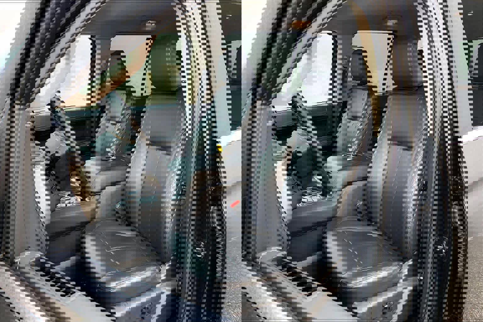 Used 2024 Ford Expedition XLT image 7