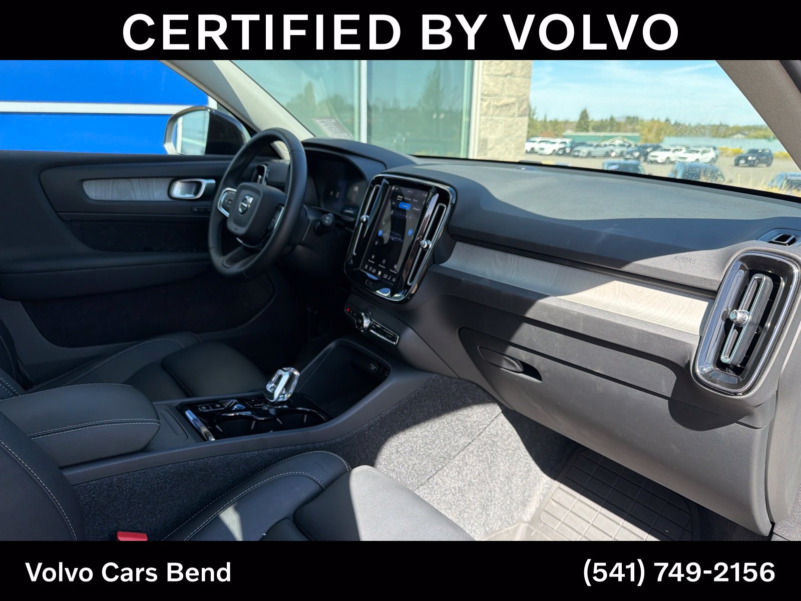 Certified 2026 Volvo XC40 B5 Plus AWD/4WD image 27