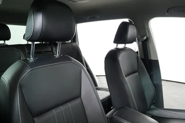 Used 2022 Volkswagen Tiguan SE image 20