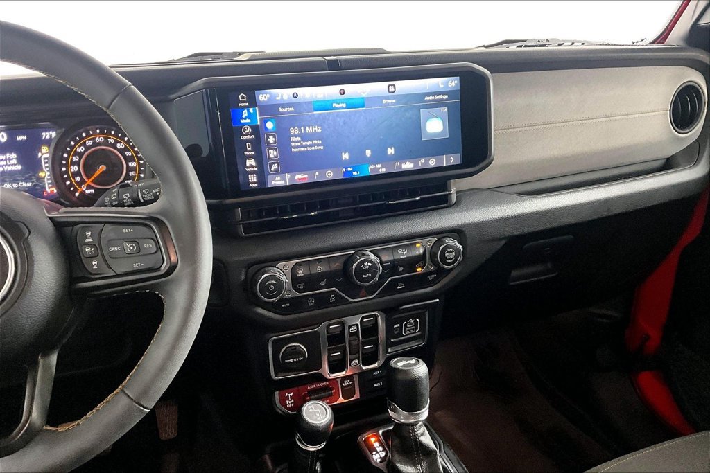 Used 2024 Jeep Wrangler Unlimited Sport AWD/4WD image 6