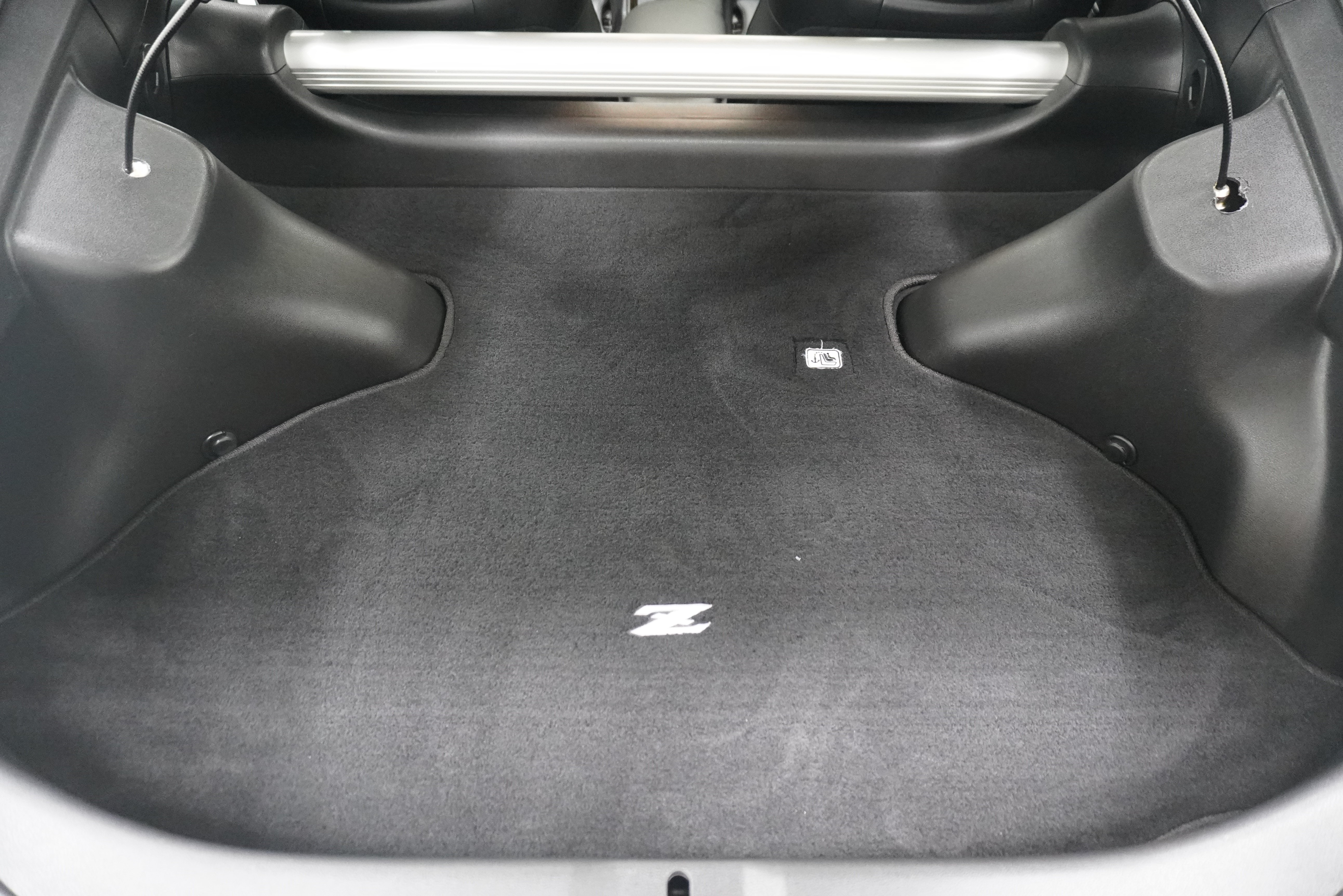 Used 2023 Nissan Z w/ Floor Mat Package (L93) RWD image 29