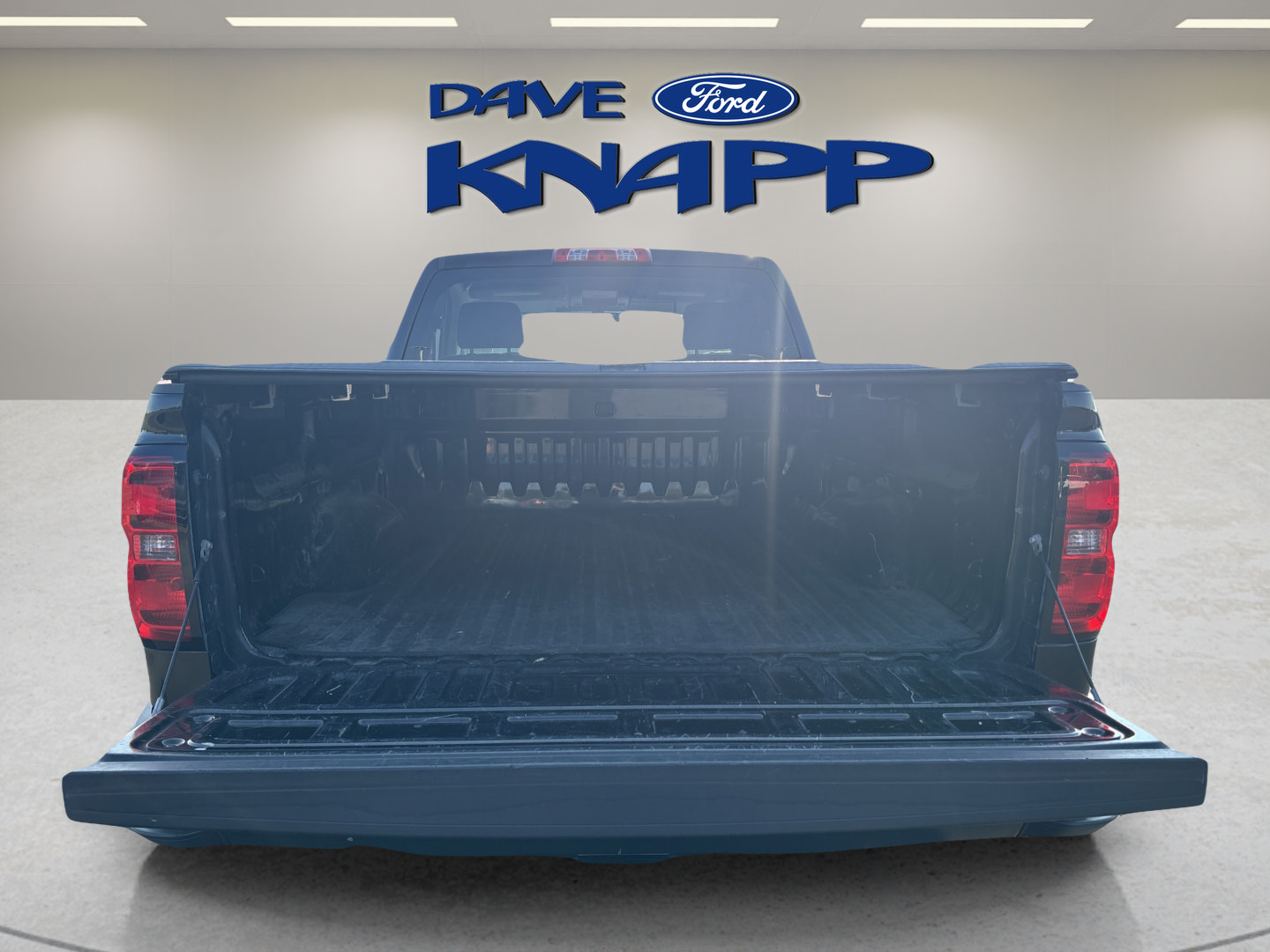 Used 2015 Chevrolet Silverado 1500 W/T w/ Black Out Edition RWD image 18