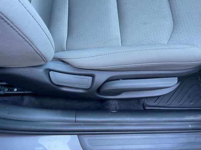 Used 2018 Hyundai Elantra SE w/ Cargo Package FWD image 41
