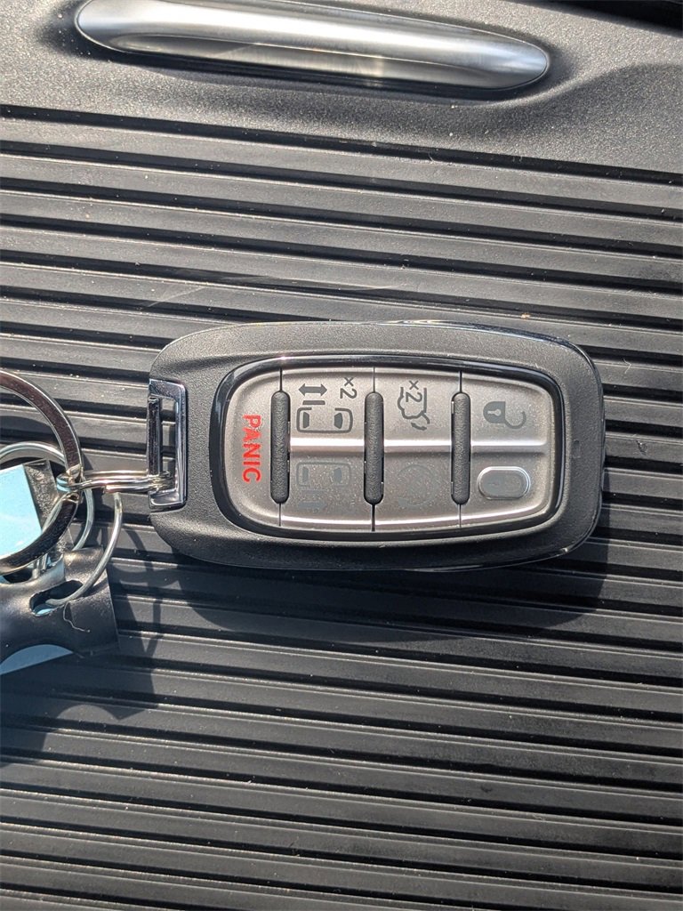 New 2026 Chrysler Pacifica Limited image 35