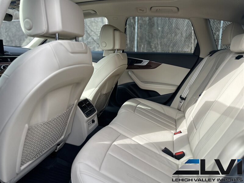 Used 2022 Audi A4 2.0T allroad Premium Plus AWD/4WD image 15