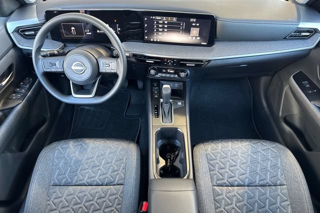 Certified 2026 Nissan Kicks SV w/ Charging Package FWD image 13
