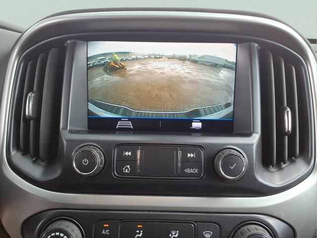 Used 2022 Chevrolet Colorado LT w/ Safety Package AWD/4WD image 19