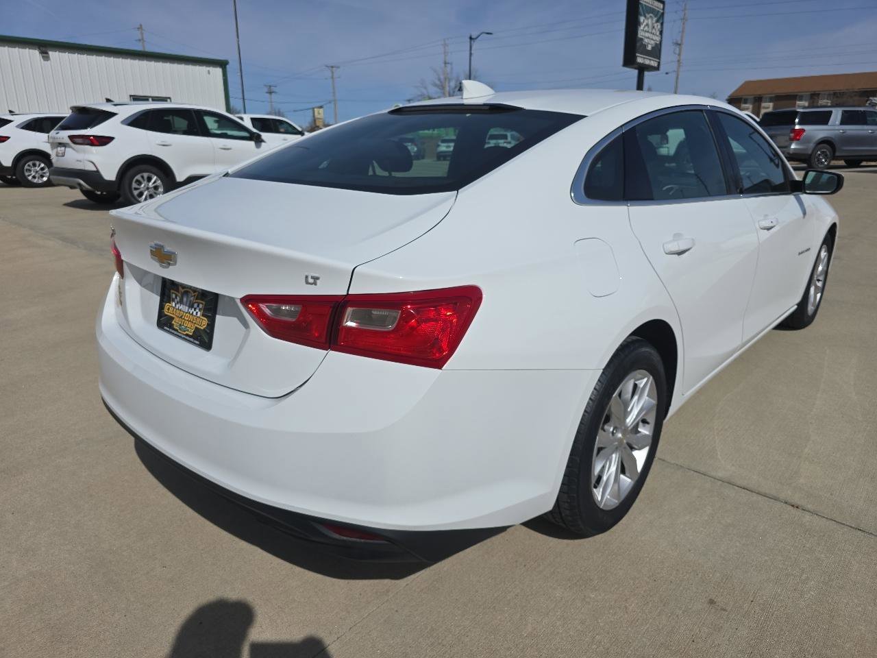 Used 2023 Chevrolet Malibu LT FWD image 5