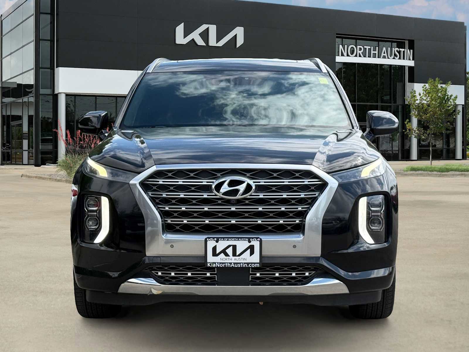 Used 2020 Hyundai Palisade Limited image 4