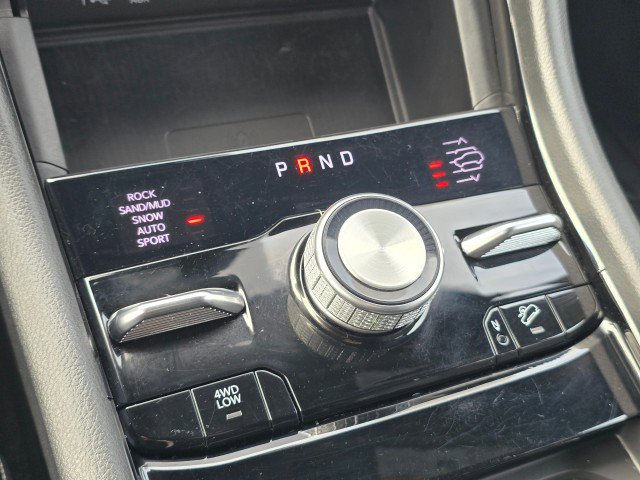 Certified 2023 Jeep Grand Cherokee Overland w/ Advanced Protech Group III AWD/4WD image 40