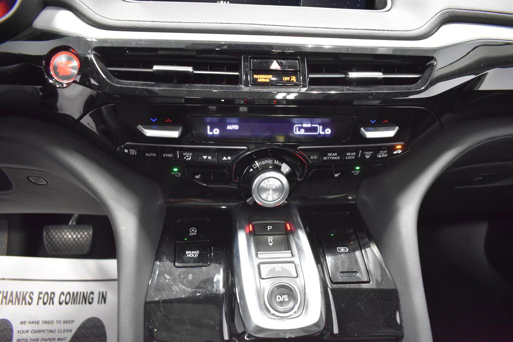 Used 2023 Acura MDX SH-AWD image 21