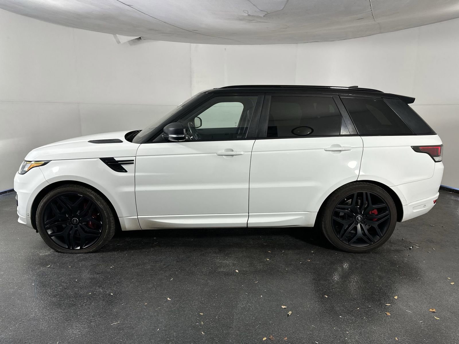 Used 2017 Land Rover Range Rover Sport Autobiography image 8